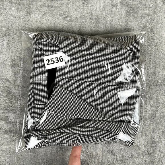 Express Design Studio Pencil Skirt Size 2 Button Back Black White Houndstooth - Picture 8 of 8